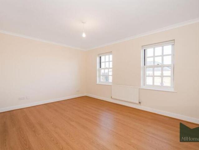 Property for rent in Cat Hill