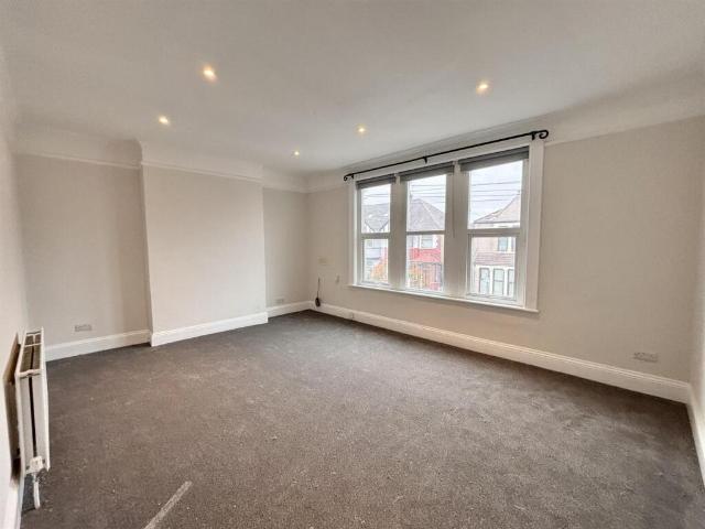 Flat for rent in Rise, Isle Of Man