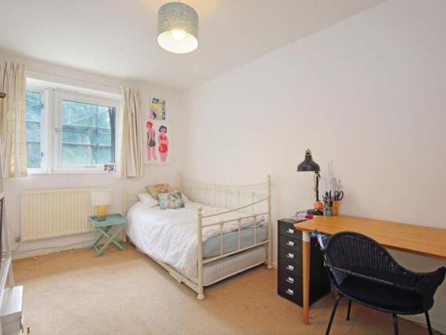 Apartment for rent in Highbury Quadrant Estate, Greater London