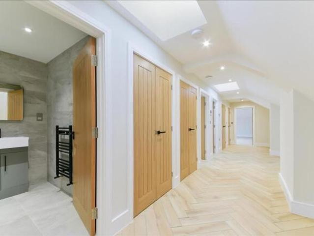 Property for rent in Cat Hill