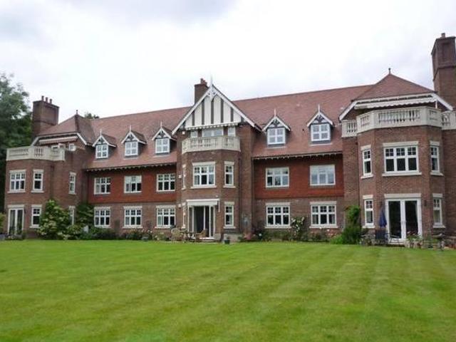 House for rent in Lyons, Greater London