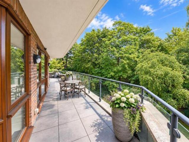Property for rent in Hampstead, Greater London
