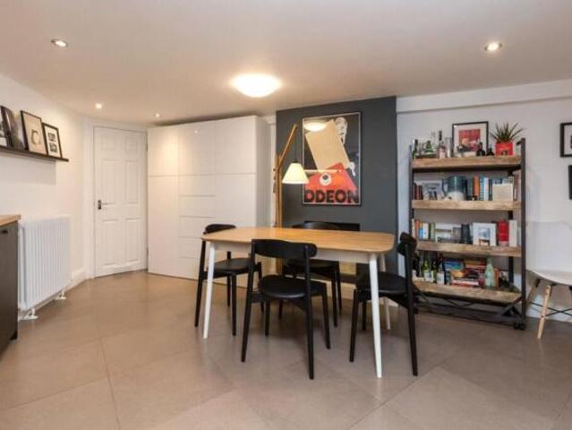 Property for rent in Cat Hill