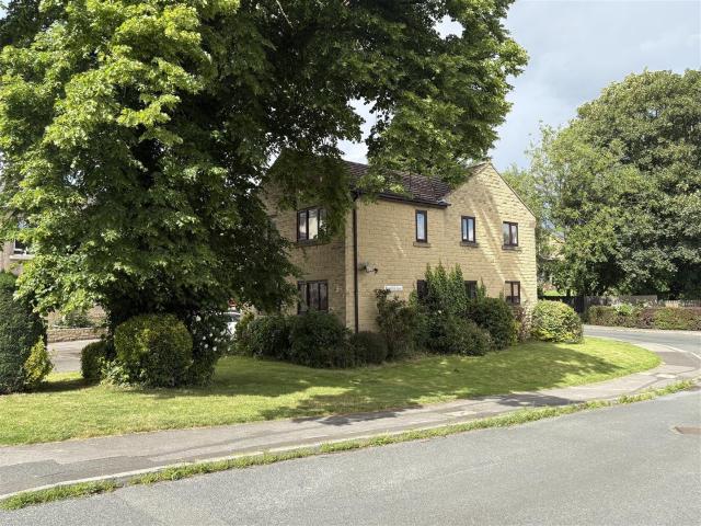 Apartment for rent in Hightown, West Yorkshire