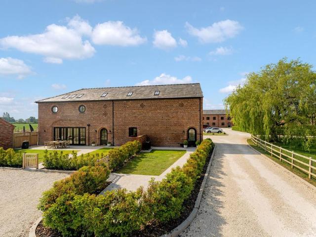 House for sale in Huntington, Cheshire