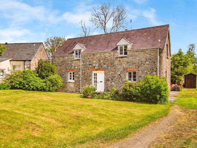 House for sale in Lawrenny, Wales