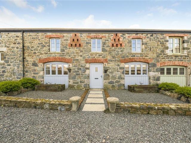 House for sale in Mullion, Cornwall