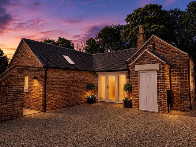 House for sale in Egginton, East Midlands