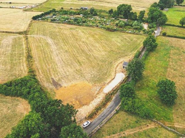 House for sale in Froggatt, East Midlands