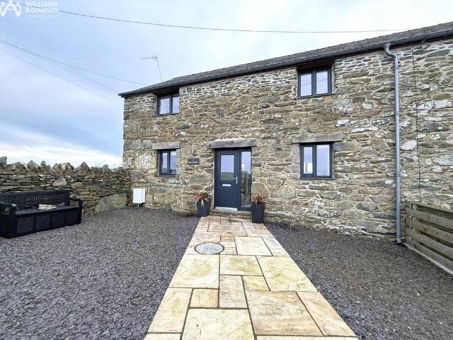 House for sale in Cefn Coch, Cemaes