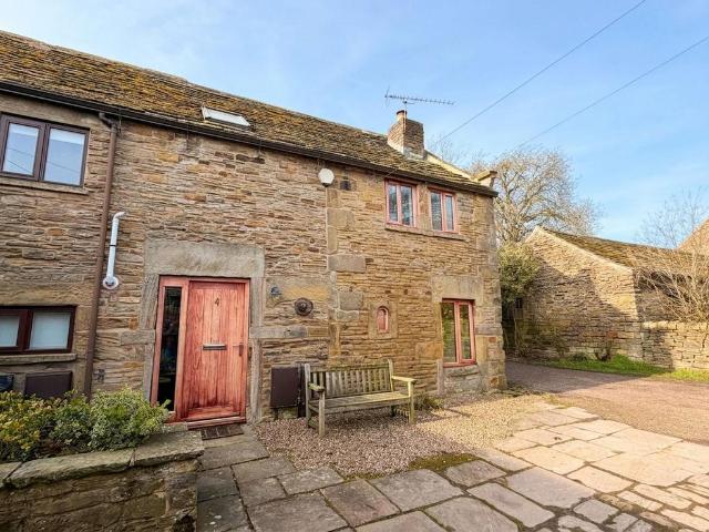 House for sale in Silkstone, South Yorkshire