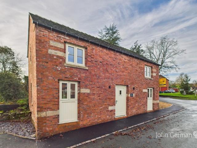 House for sale in Beamhurst, Staffordshire