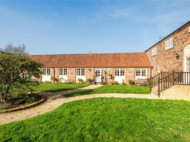 Bungalow for sale in Halcon, Rumwell