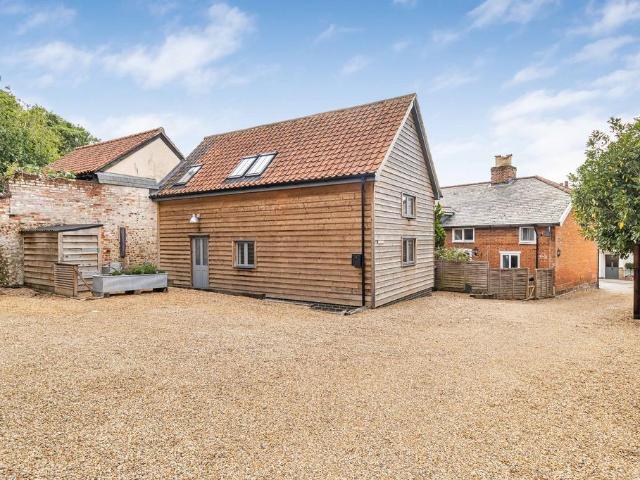 House for sale in Chelmondiston, Suffolk