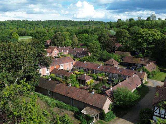 House for sale in Pouchen End, Hertfordshire