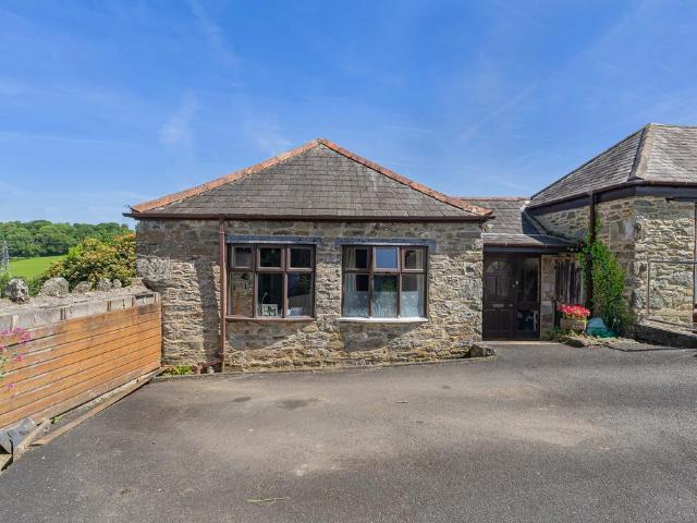House for sale in Strode, Devon