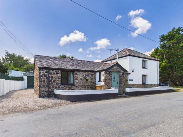 House for sale in Jacobstow, Cornwall