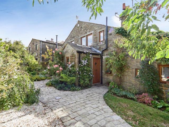 House for sale in Goose Eye, Bradford