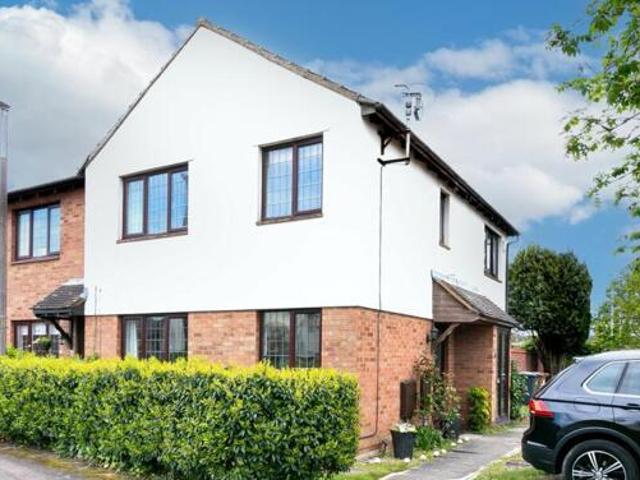 House for sale in King's Walden, Hertfordshire