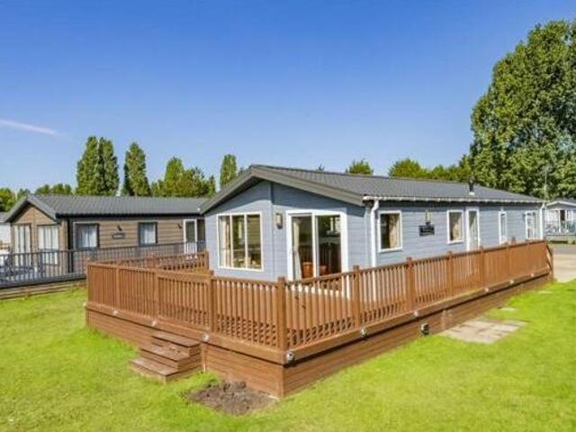 House for sale in Northampton, Northamptonshire