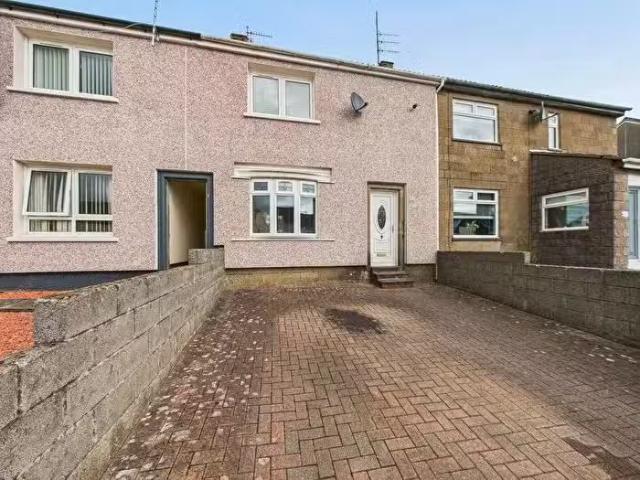 House for sale in Skares