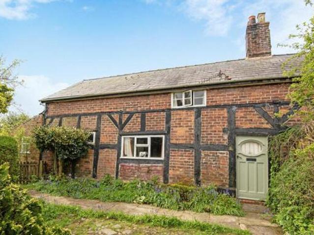 House for sale in Leftwich, Cheshire