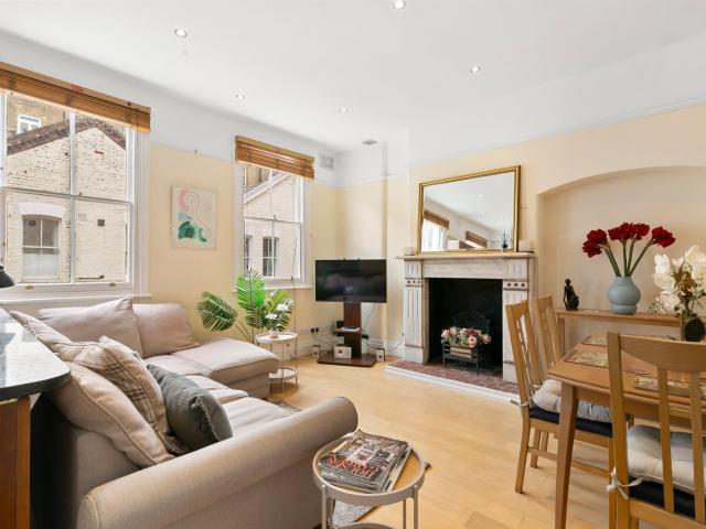 House for rent in South Kensington, Greater London