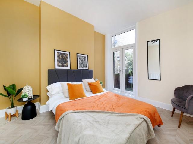 Apartment for rent in Stockwell Park, Greater London