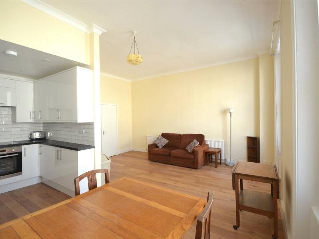 Apartment for rent in Pimlico, Greater London