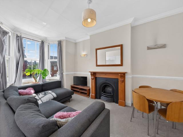 Apartment for rent in Streatham Hill, Greater London