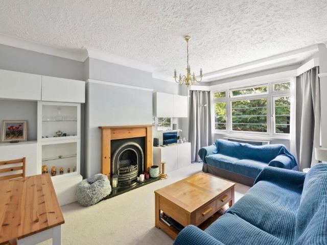 Apartment for rent in London Borough of Hounslow, Strand