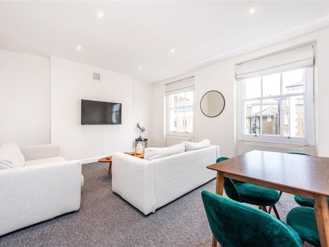 Apartment for rent in Chalk Farm, Greater London