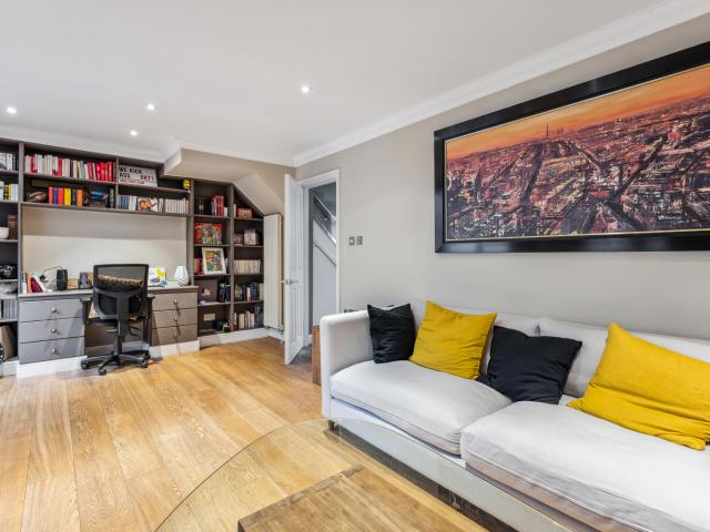 Apartment for rent in Barnsbury, Greater London