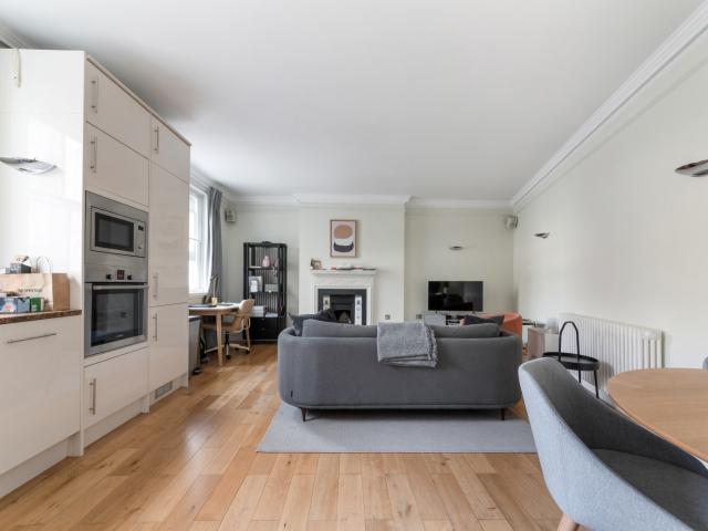 Apartment for rent in Blackfriars, Lyons