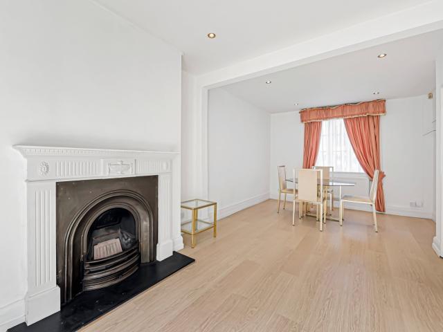 House for rent in Temple Fortune, Greater London