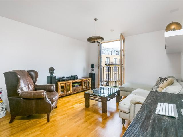 Apartment for rent in Highbury, Greater London