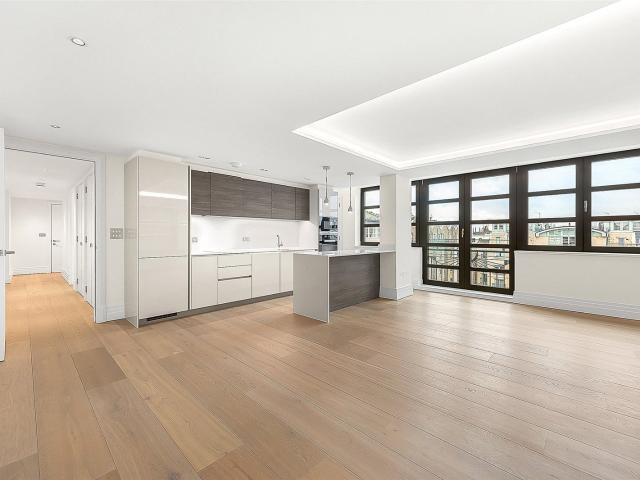 Apartment for rent in Bayswater, Greater London