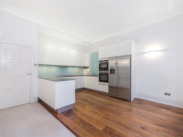 Apartment for rent in Knightsbridge, Isle Of Man