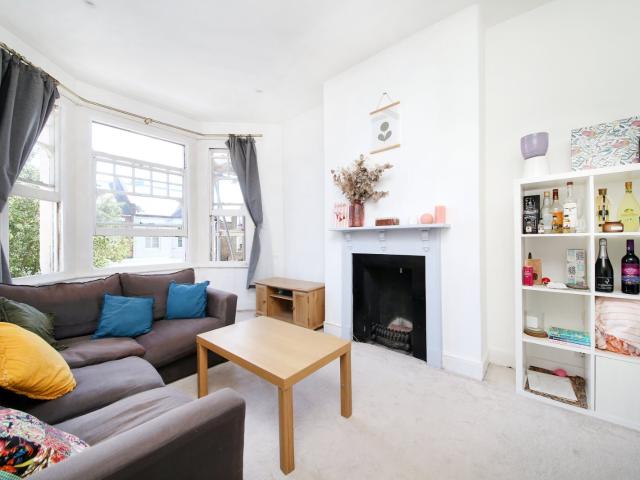 Apartment for rent in Clapham, Greater London