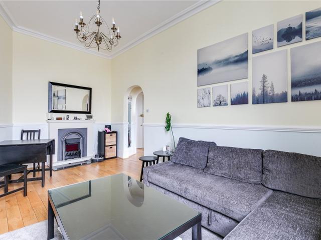 Apartment for rent in Brompton, Greater London