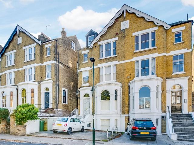 Apartment for rent in Petersham, Greater London