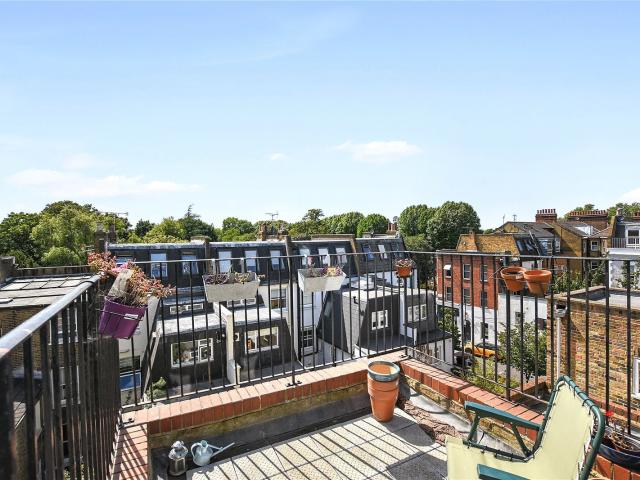 Apartment for rent in Fulham, Greater London