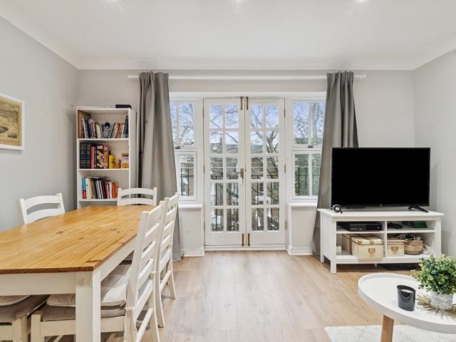 Apartment for rent in Highbury, Greater London