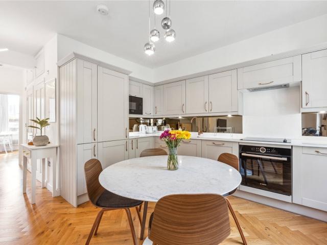 Apartment for rent in Bayswater, Greater London