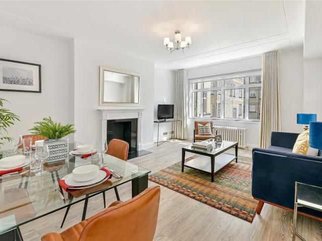 Apartment for rent in Brompton, Greater London