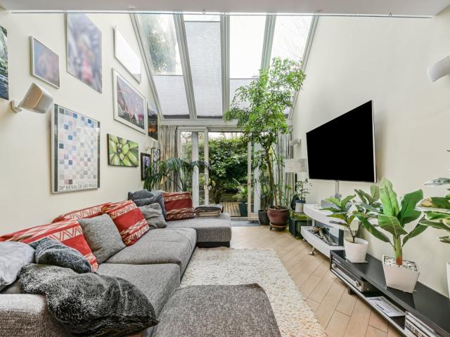 Apartment for rent in West Hampstead, Greater London