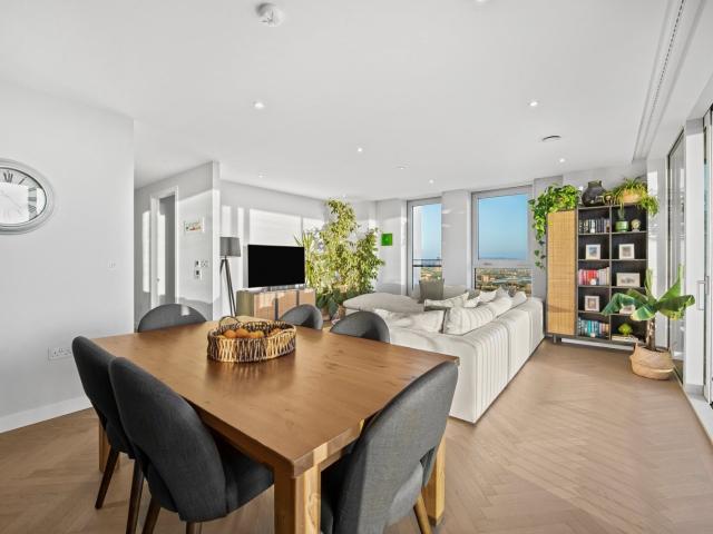 Apartment for rent in Elephant and Castle, Greater London