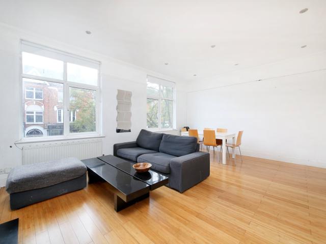Apartment for rent in East Sheen, Greater London