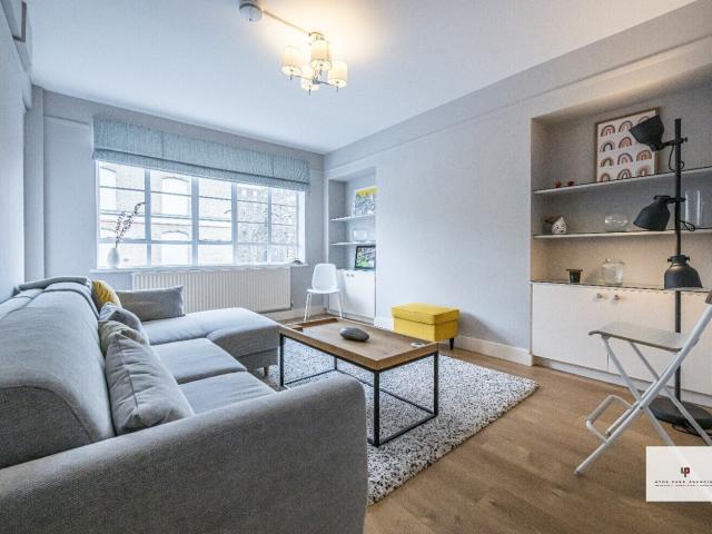 Apartment for rent in Kensington, Greater London