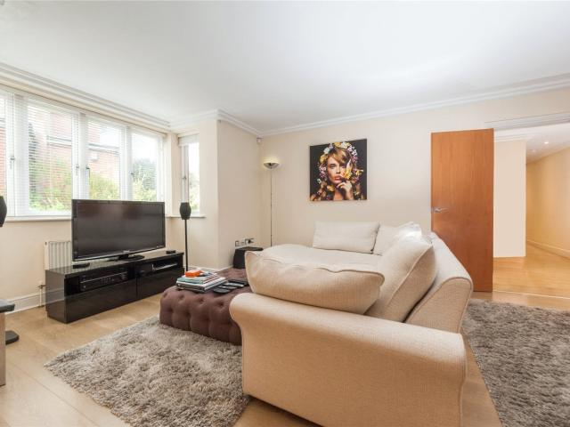 Apartment for rent in West Hampstead, Isle Of Man